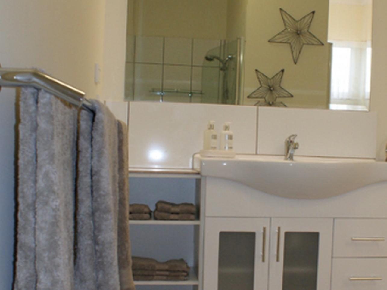Tinaroo Sunset Retreat Bed & Breakfast Barrine Екстериор снимка
