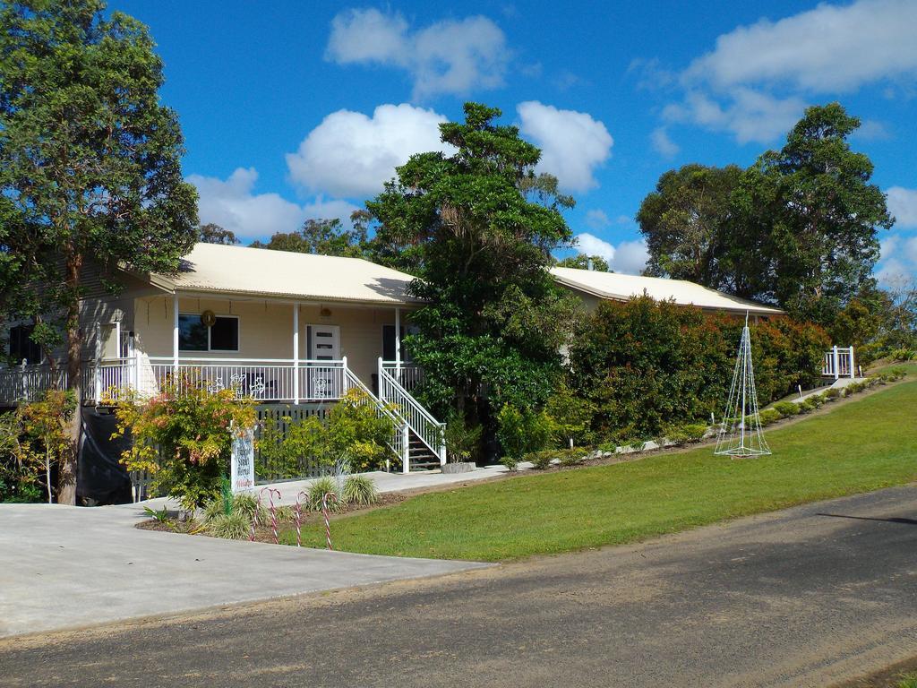 Tinaroo Sunset Retreat Bed & Breakfast Barrine Стая снимка