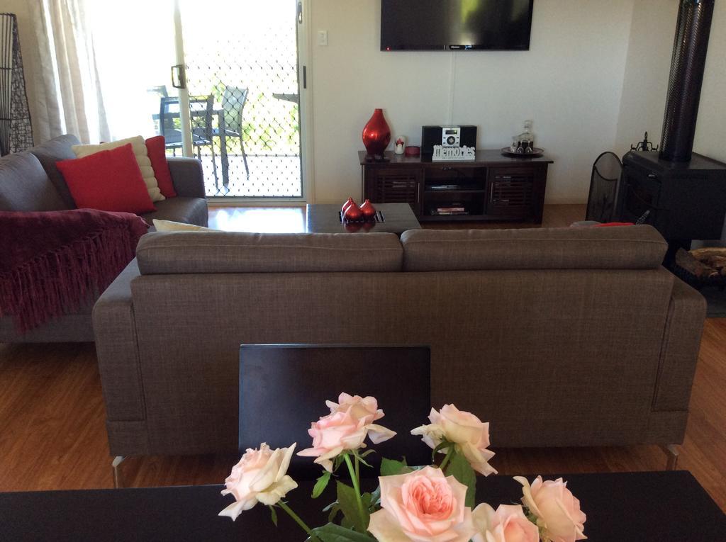 Tinaroo Sunset Retreat Bed & Breakfast Barrine Екстериор снимка